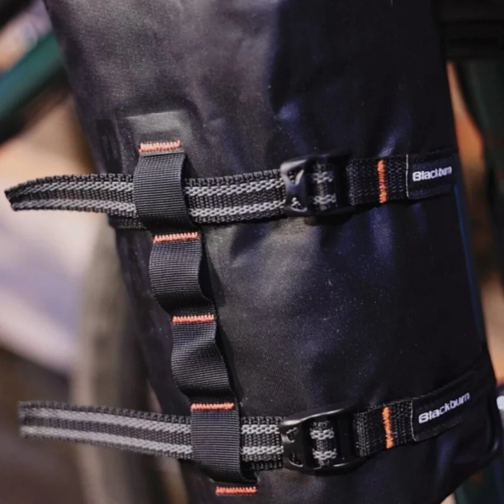 Cage bikepacking sur fourche - Outpost Cargo Blackburn - Image 3