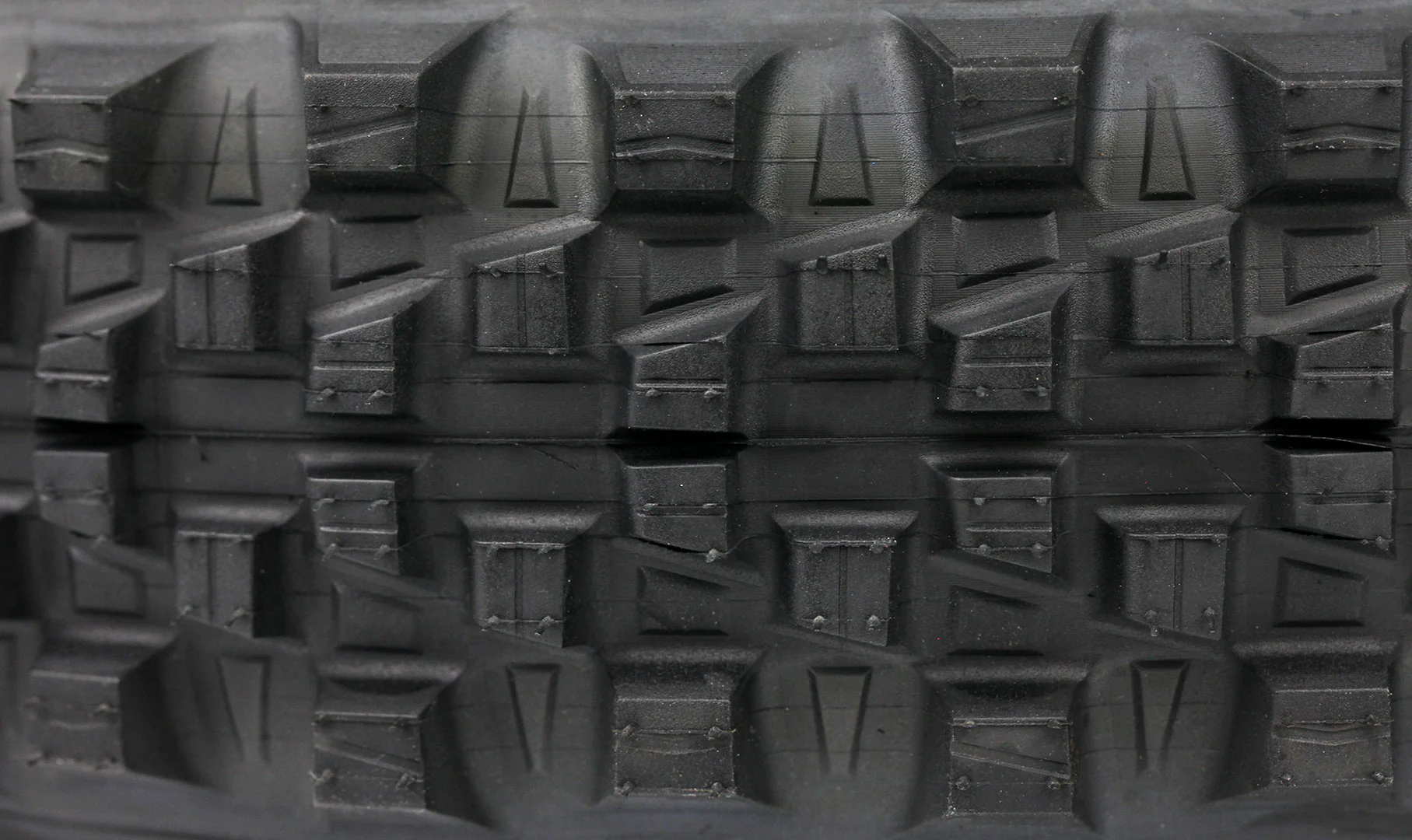 Pneu Michelin Wild Enduro Rear - GUM-X3D - Gravity Shield - Tubeless Ready - Image 4