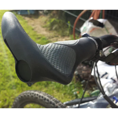 Poignées vélo ergonomiques avec cornes 138 mm - Image 6