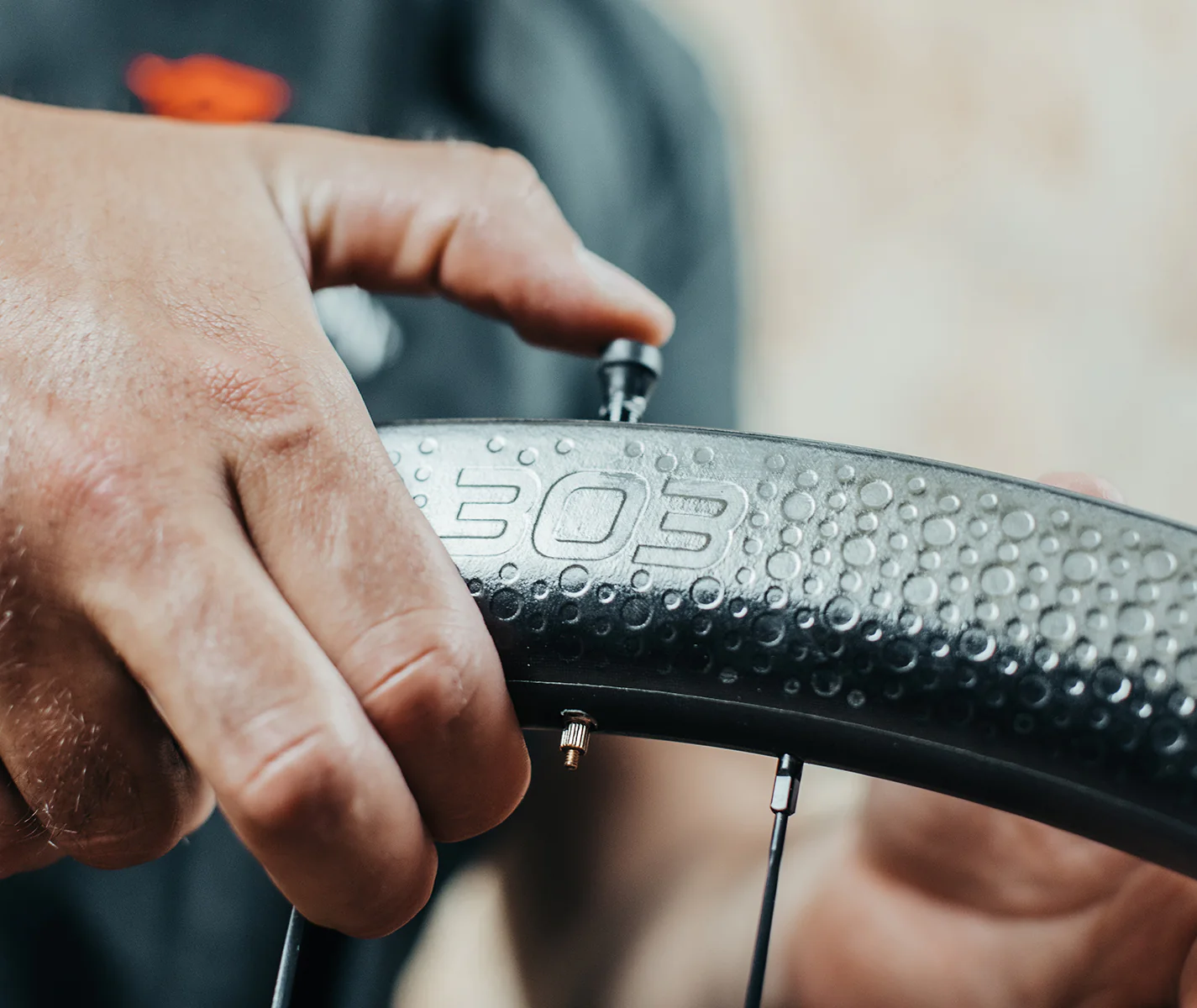 Valves Tubeless Hutchinson (la paire) - Image 2